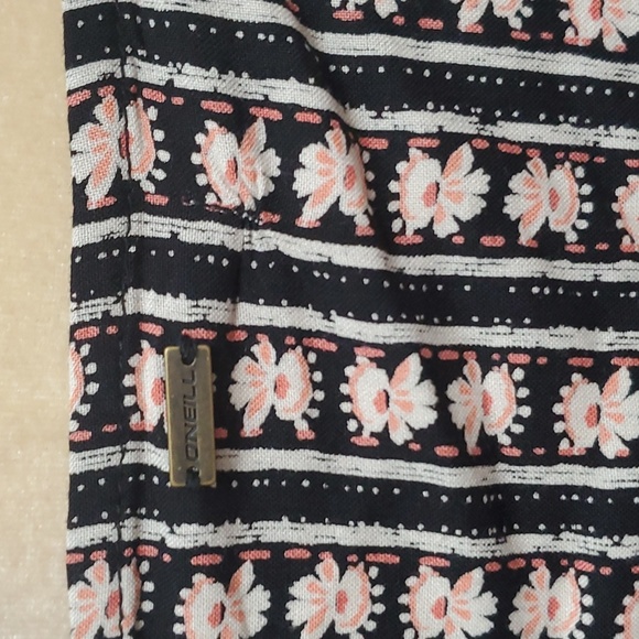 O'Neill tank top size small - Picture 7 of 12